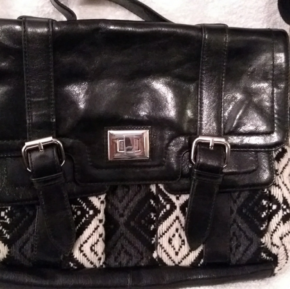 Audrey Brooke messanger bag